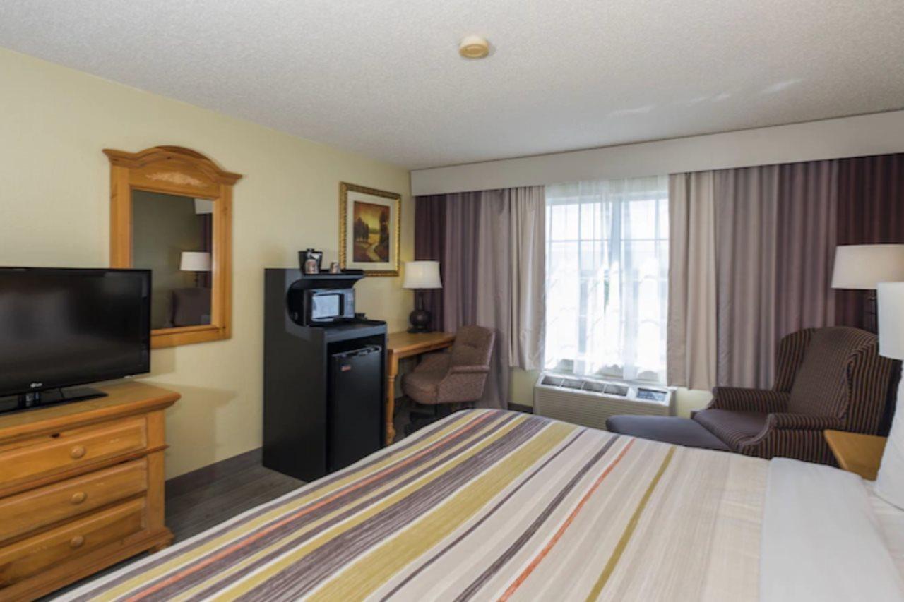 Holiday Inn Express & Suites Chicago - Matteson By Ihg Экстерьер фото