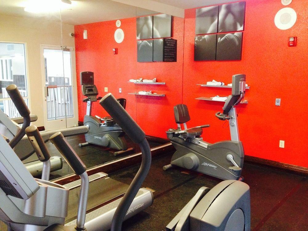 Holiday Inn Express & Suites Chicago - Matteson By Ihg Экстерьер фото